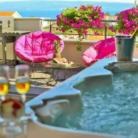 Lägenhet Luxury Penthouse Relax Zone With Hot Tube In